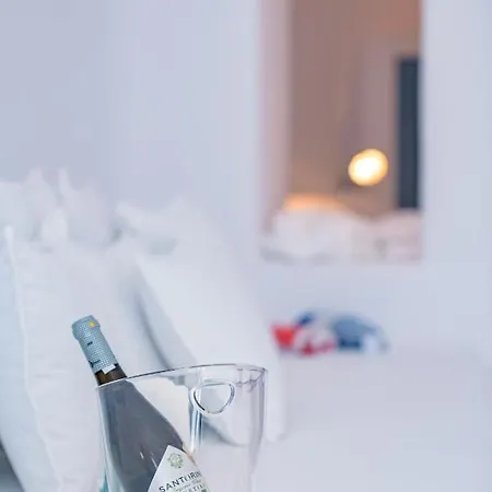 Aristos Life Luxury Cave Villa *