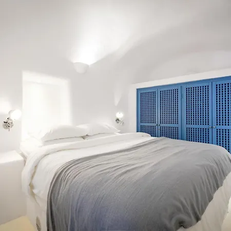 Aristos Life Luxury Cave Villa Oia (Santorini)