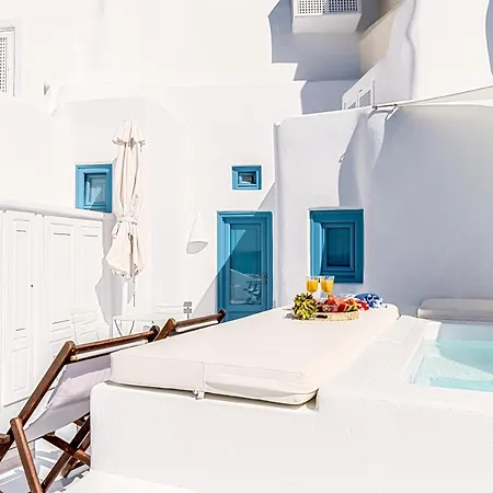 Aristos Life Luxury Cave Oia (Santorini)