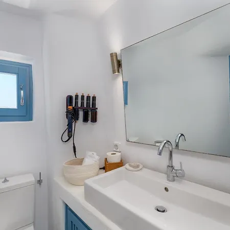 Aristos Life Luxury Cave Oia (Santorini)