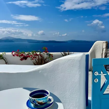 Aristos Life Luxury Cave Oia (Santorini)