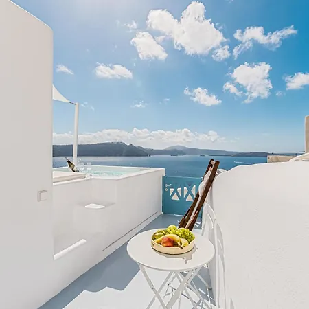 Aristos Life Luxury Cave Ия