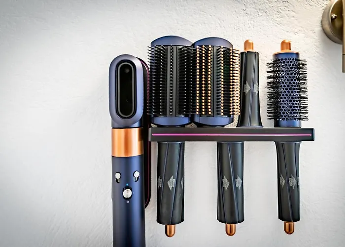 Aristos Life Luxury Cave Willa