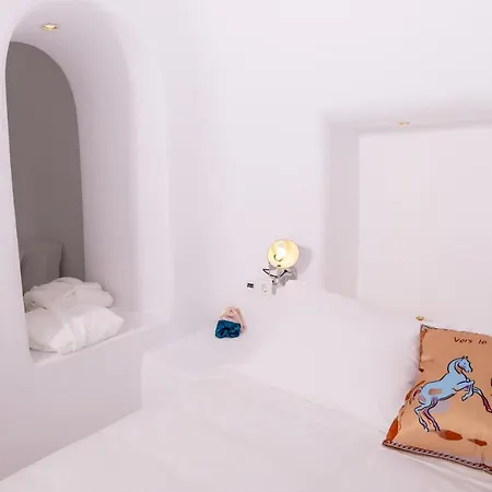 Aristos Life Luxury Cave Οία