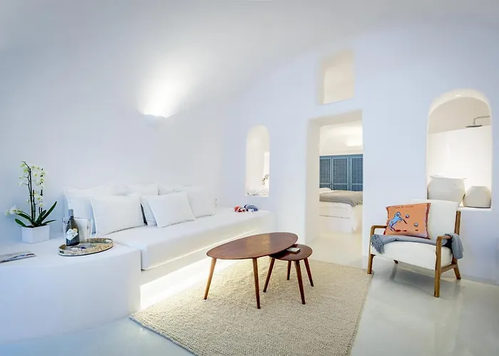 Aristos Life Luxury Cave