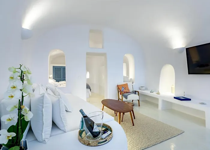 Villa Aristos Life Luxury Cave Oia