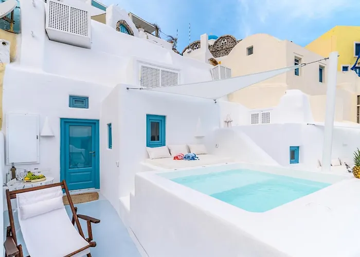 Aristos Life Luxury Cave *