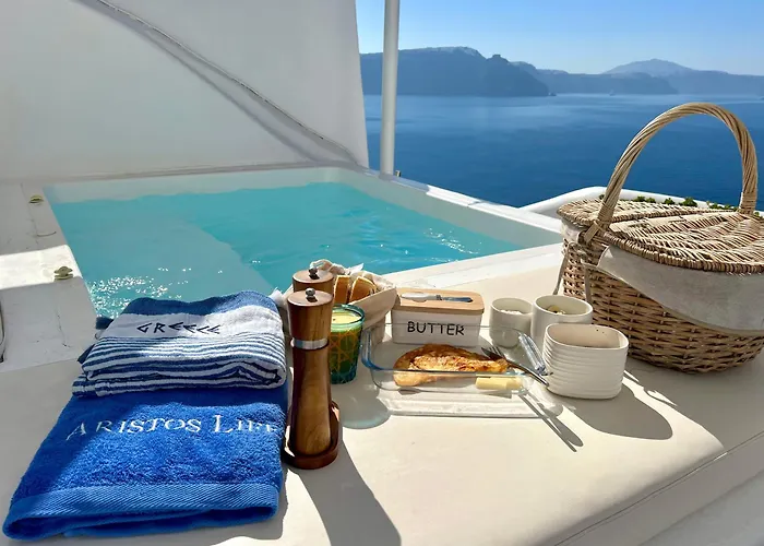Aristos Life Luxury Cave Villa Oia