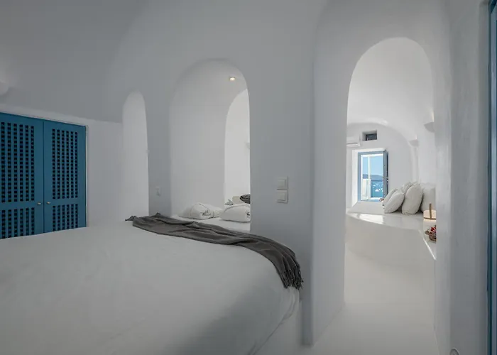 Villa Aristos Life Luxury Cave Oia